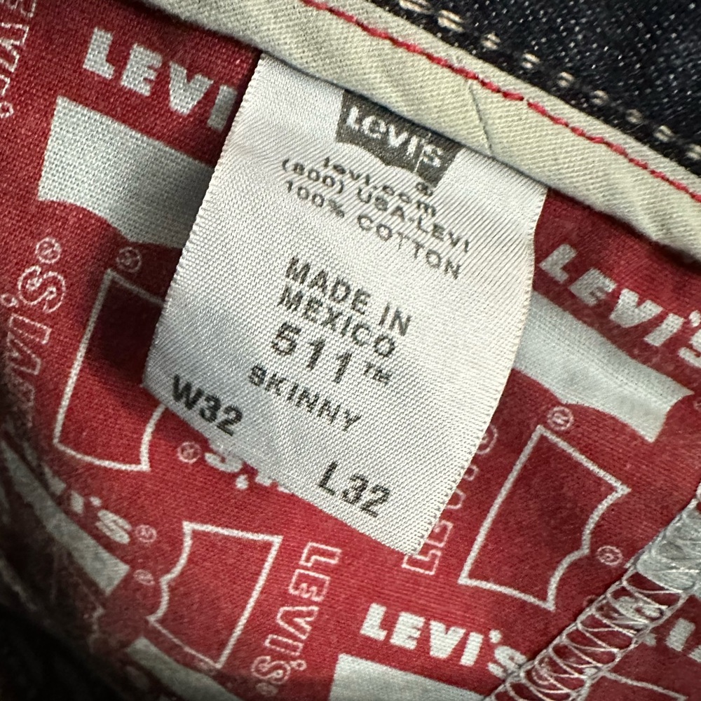 LEVI’S / Classic Blue DIY Jorts / W32” x L32” - Picture 8 of 8